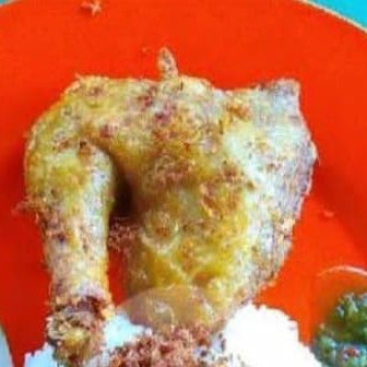 Ayam Goreng Serondeng