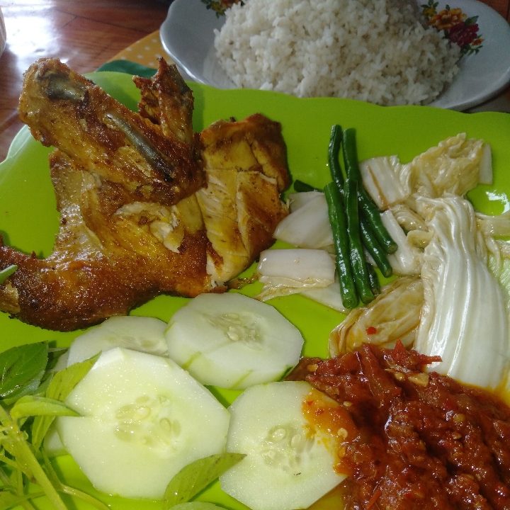 Ayam Goreng 4