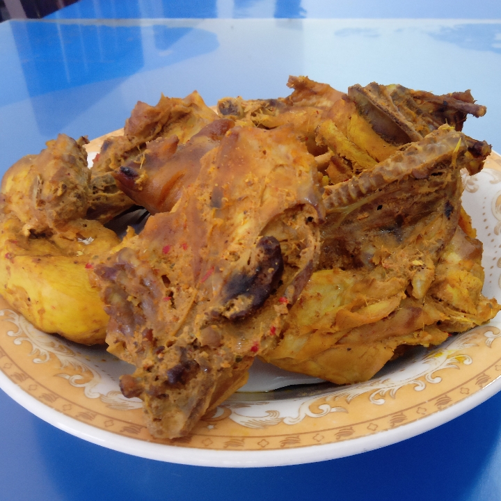 Ayam Kari  Tampa Nasi