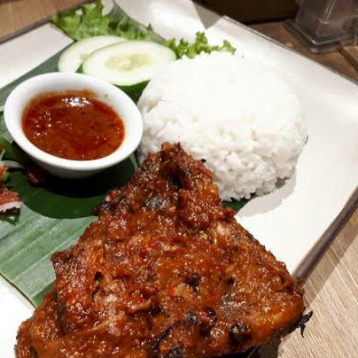 Ayam Goreng Bali Pedas Nasi