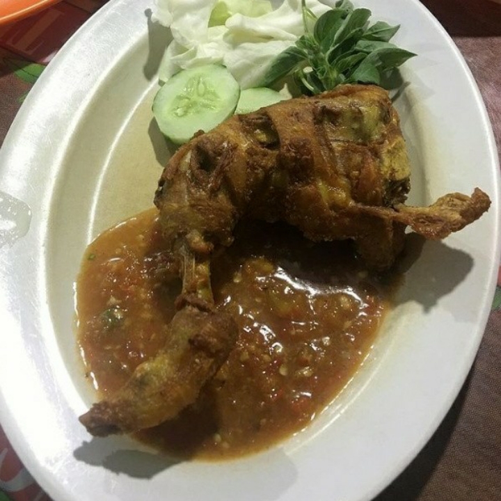 Ayam Goreng Kampung