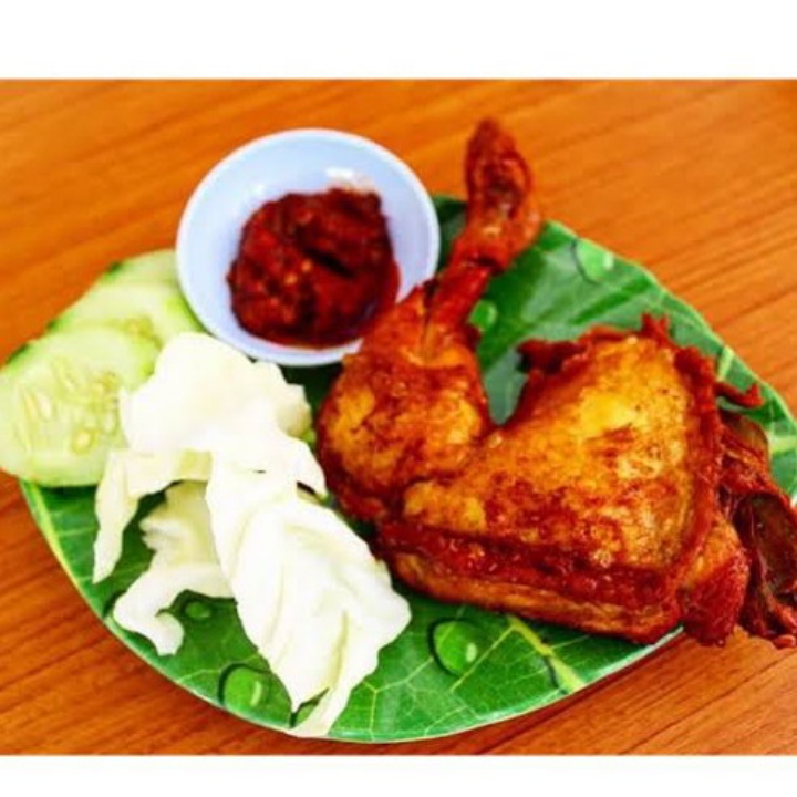 Ayam Goreng Kampung Dengan Nasi