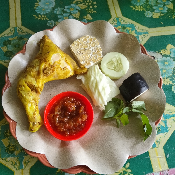 Ayam Goreng Paha