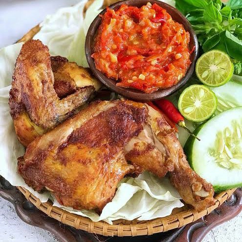 Ayam Goreng Pake Nasi