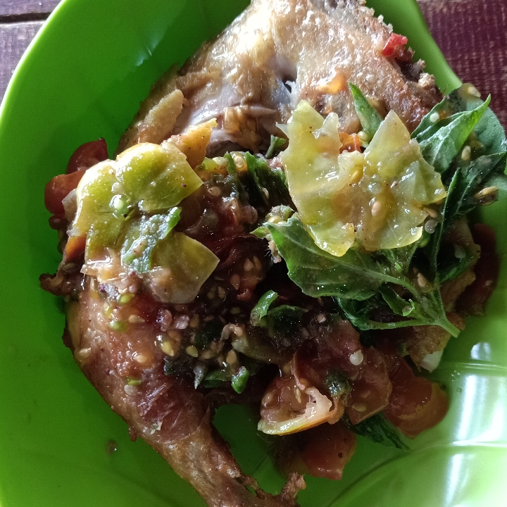 Ayam Goreng Sambel Sruits Tanpa Nasi
