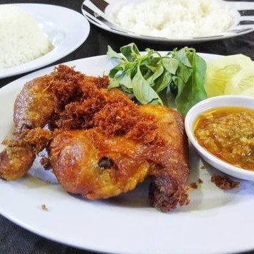 Ayam Goreng Sinjay
