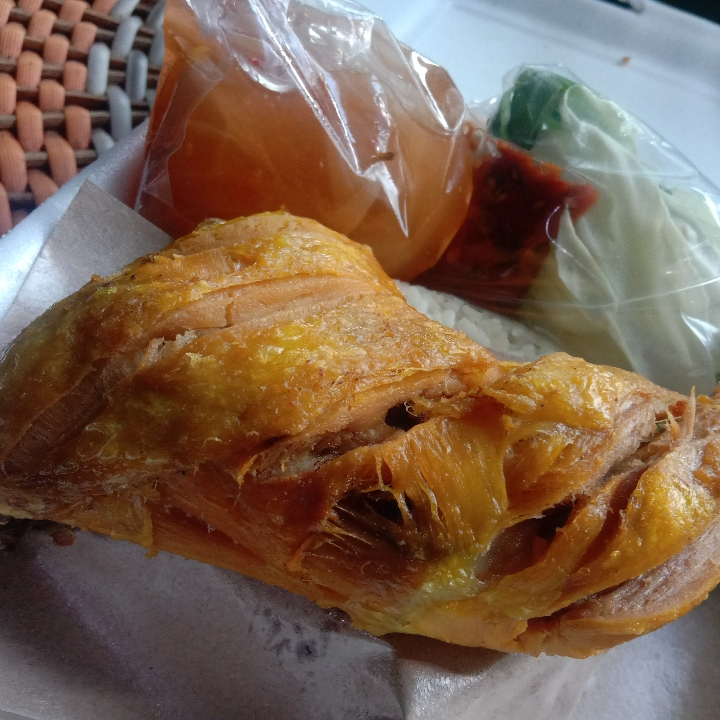 Ayam Goreng Tanpa Nasi
