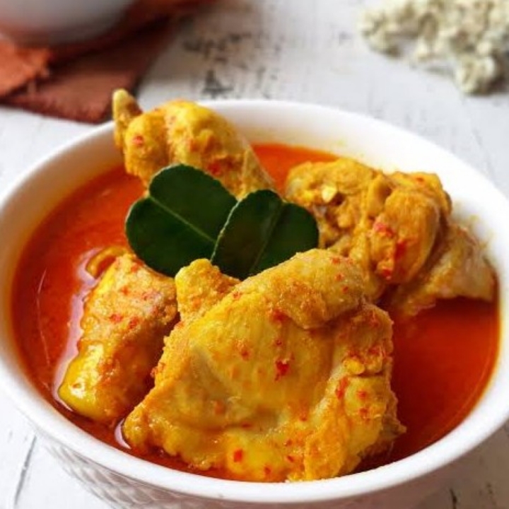 Ayam Gulai Kampung