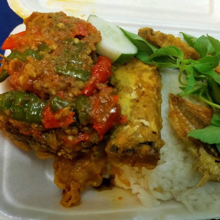 Ayam Jepit 