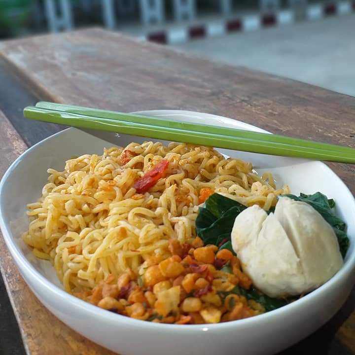Mie Goreng Jeletot