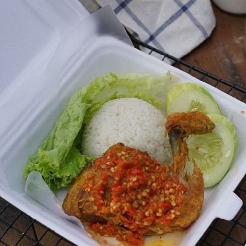 Ayam Julid Mabruk
