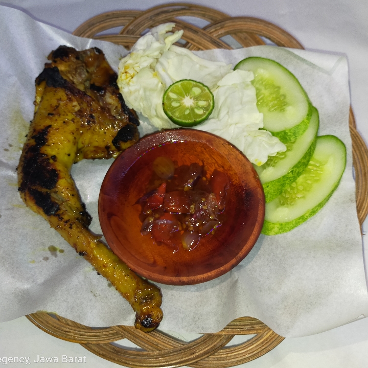 Ayam Kampung Bakar Sambal Matah