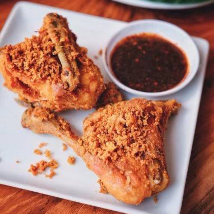 Ayam Kampung Goreng Krenyezz