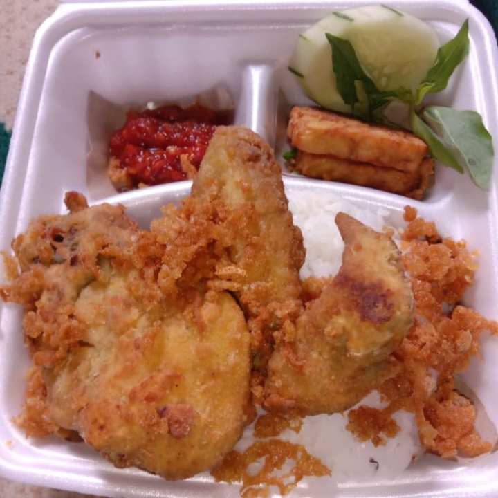 Ayam Kremes