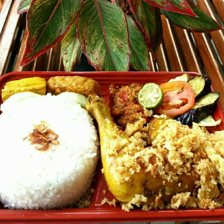 Ayam Kremes