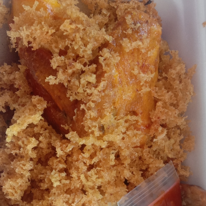 Ayam Kremes Nasi