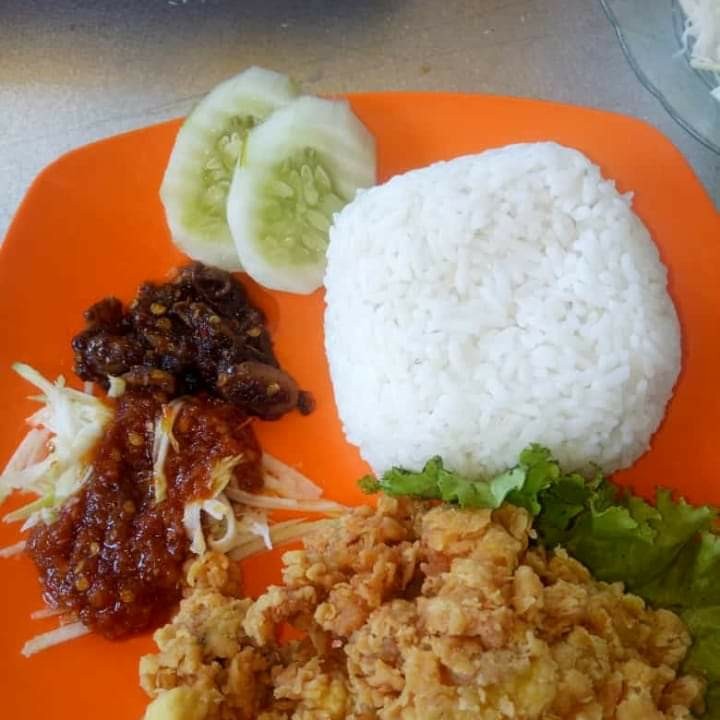 Ayam Kres Sambel Pencet Dan Sambel Merah