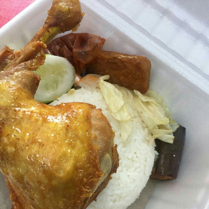 Ayam Lalapan 