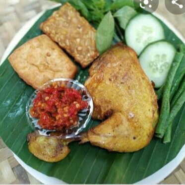 Ayam Lalapan 