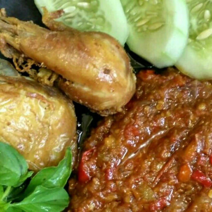 Ayam Lalapan