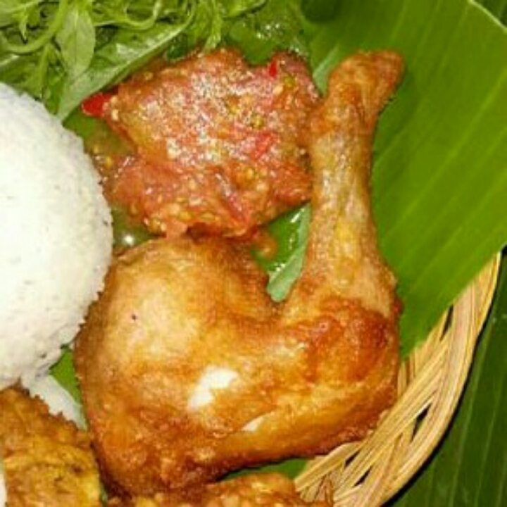 Ayam Lalapan
