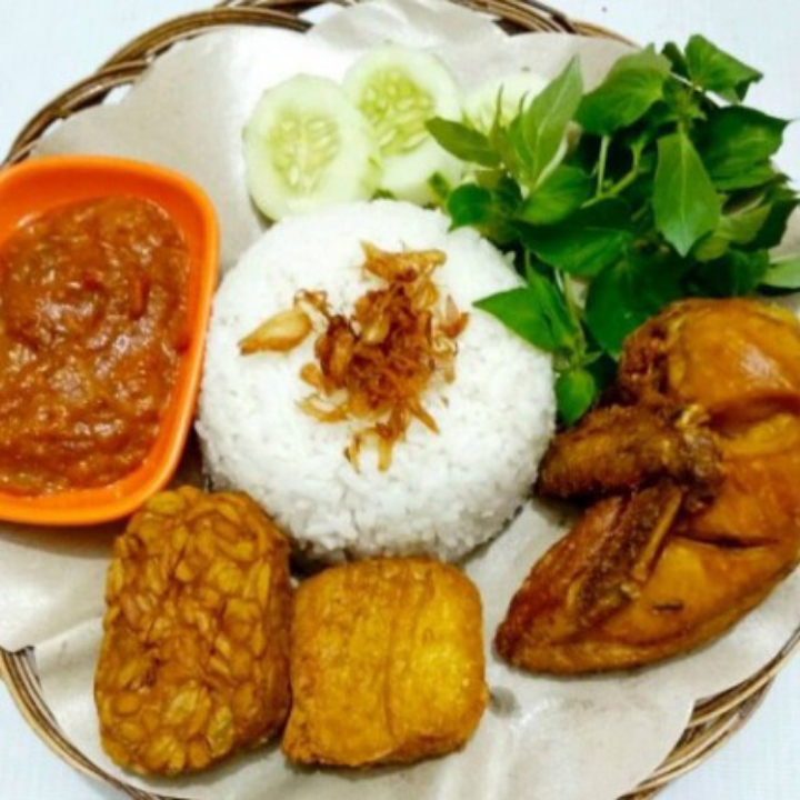 Ayam Lalapan