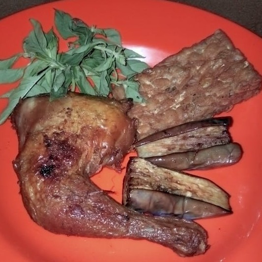 Ayam Lalapan Tanpa Nasi