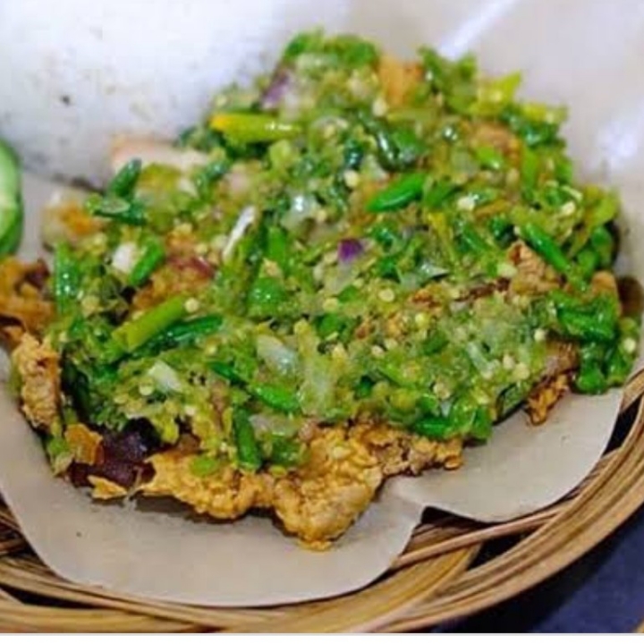 Ayam Negri Jontor Krenyezzz