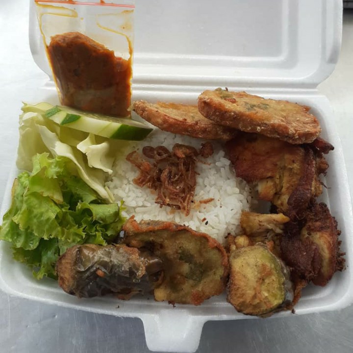 Ayam Penyet