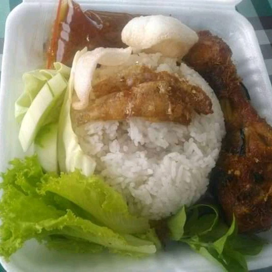 Ayam Penyet