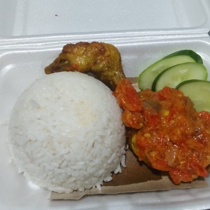 Ayam Penyet