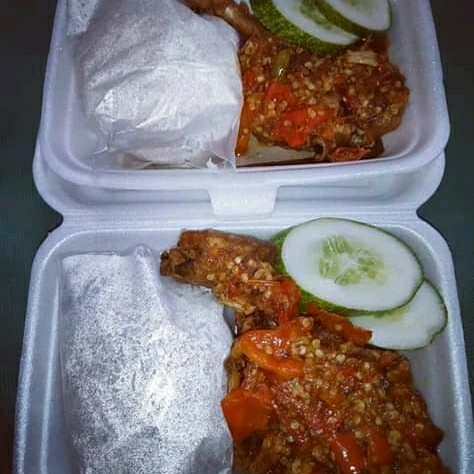 Nasi Ayam Penyet