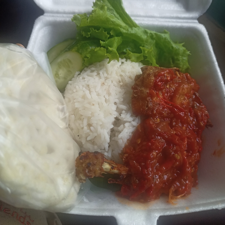 Ayam Penyet
