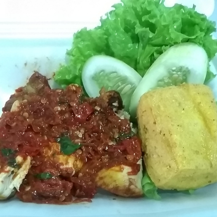 Ayam Penyet