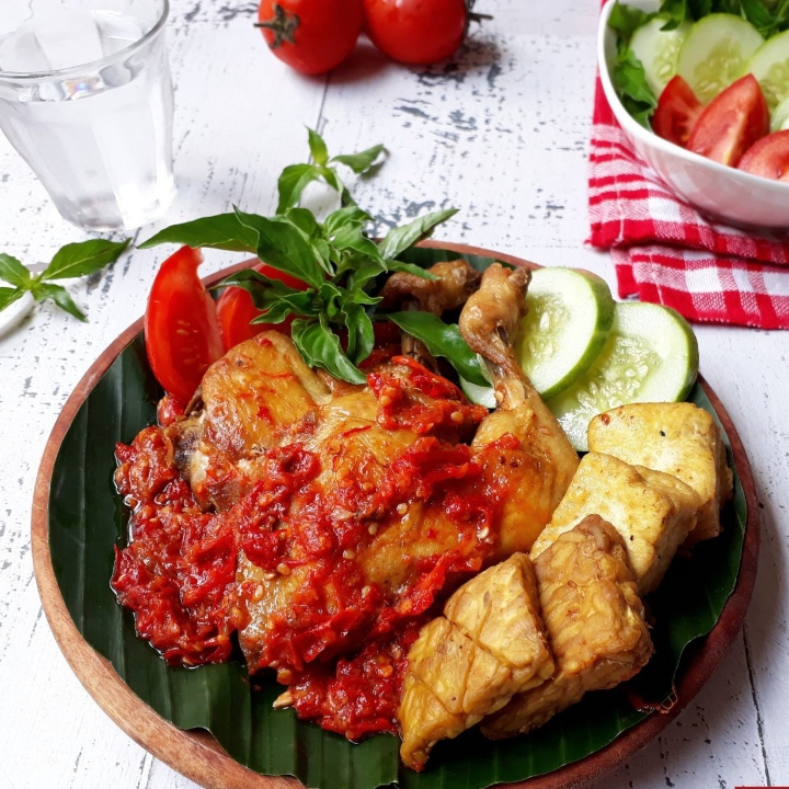 Ayam Penyet