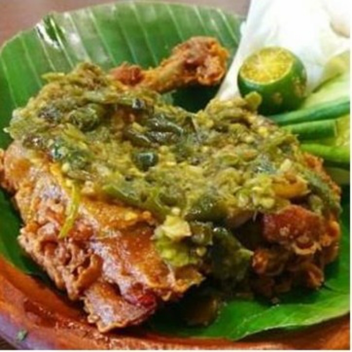 Ayam Geprek Cabai Ijo