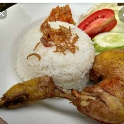 Ayam Penyet Komplit