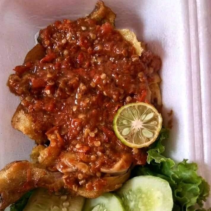 Ayam Penyet Sambal Terasi