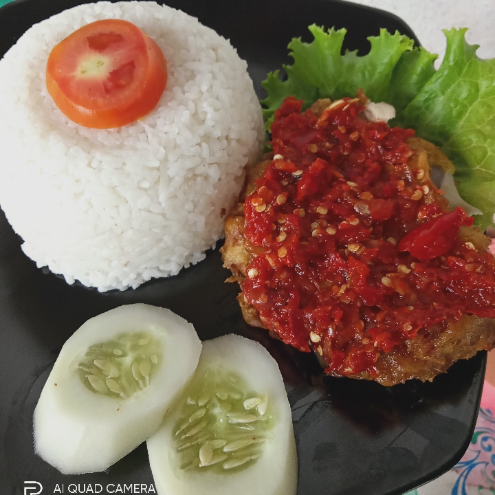 Ayam Potong Geprek