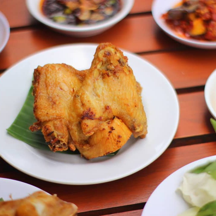 Ayam Potong Goreng