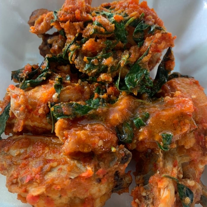 Ayam Red Spices Nasi Putih 