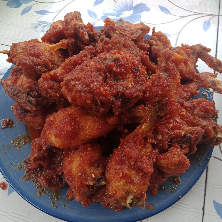 Ayam Sambal Dengan Nasi
