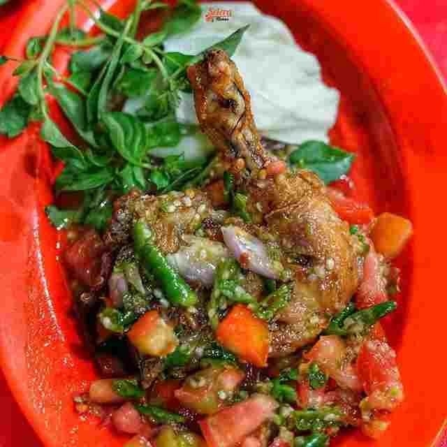 Ayam Sambal Pecak Nasi