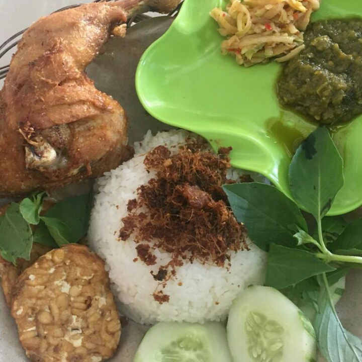 Ayam Sinjay
