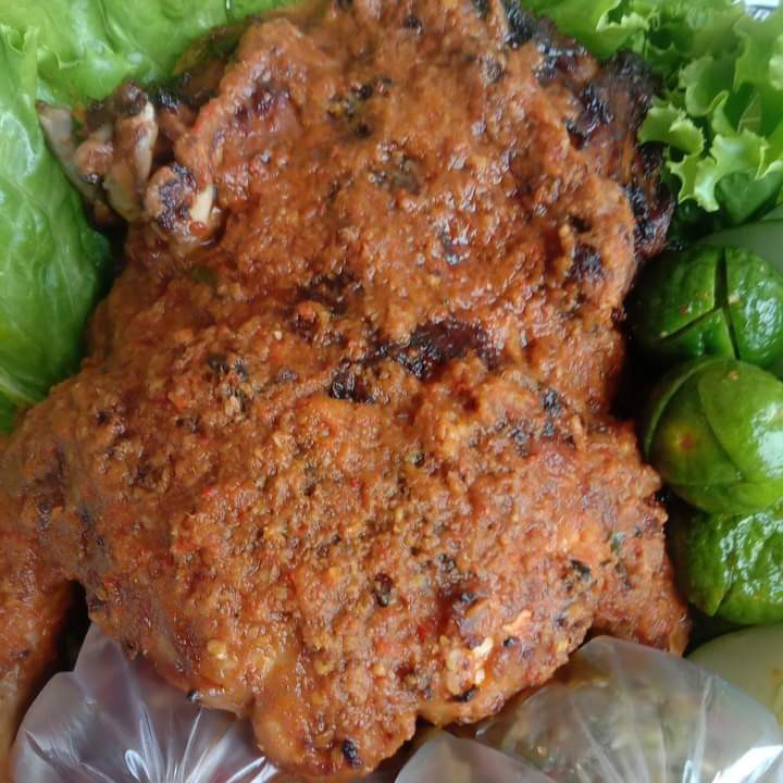 Ayam Bakar Utuh