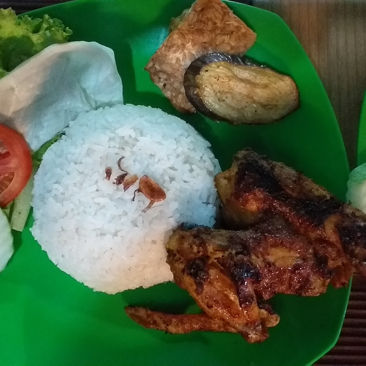 Ayam bakar 