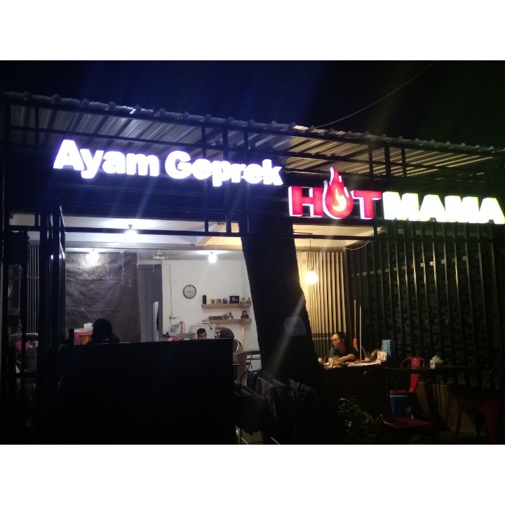 Ayam geprek Hot Mama - Toga