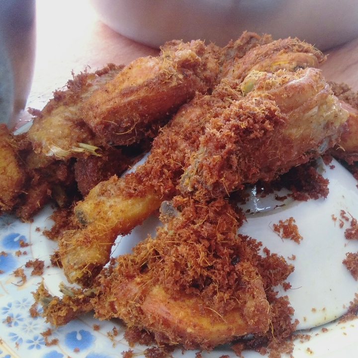 Ayam goreng