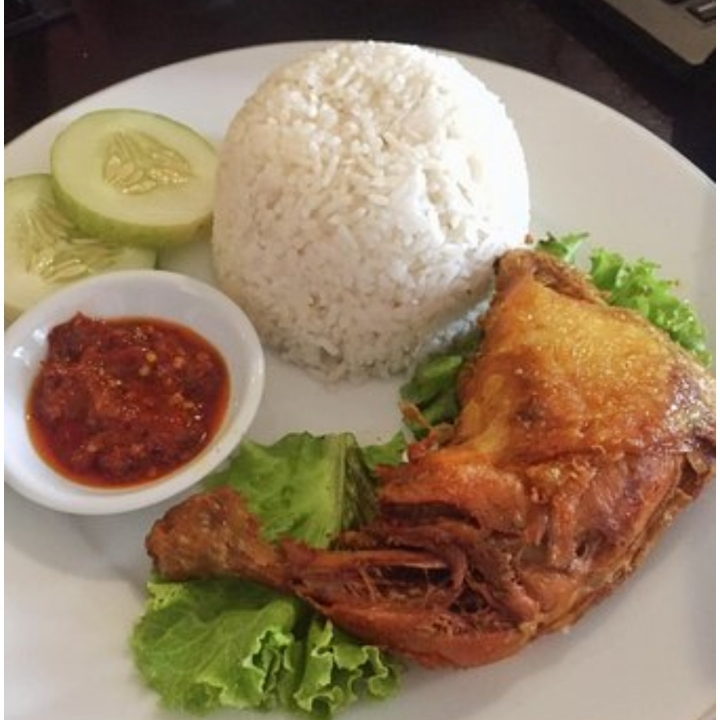 Ayam penyet