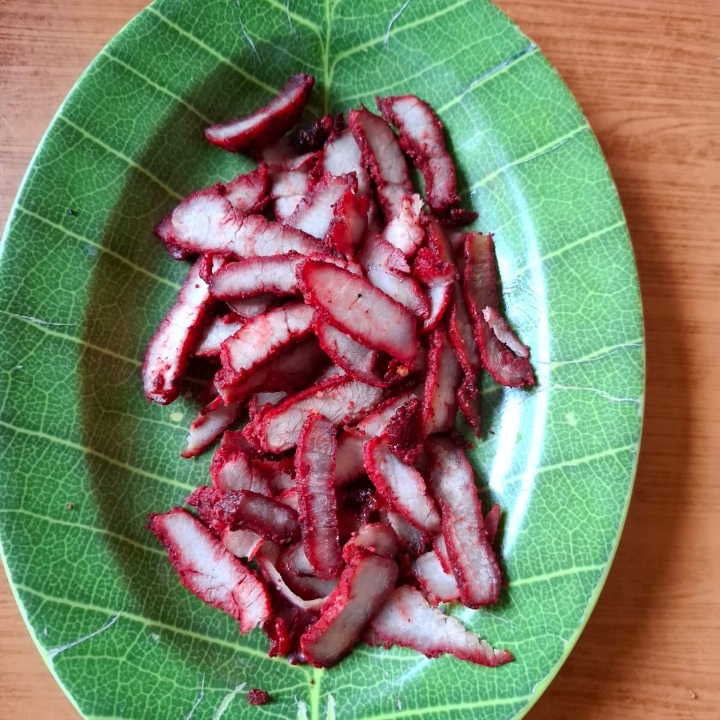 BABI MERAH 
